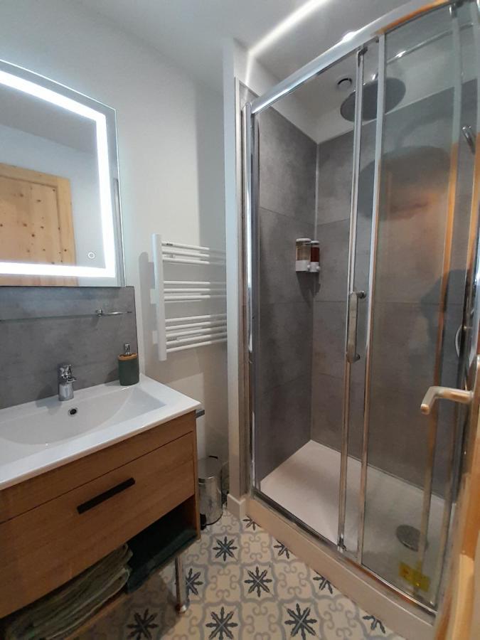 La Pause Sous Le Pin B&B Chambres D'Hotes Capestang Εξωτερικό φωτογραφία