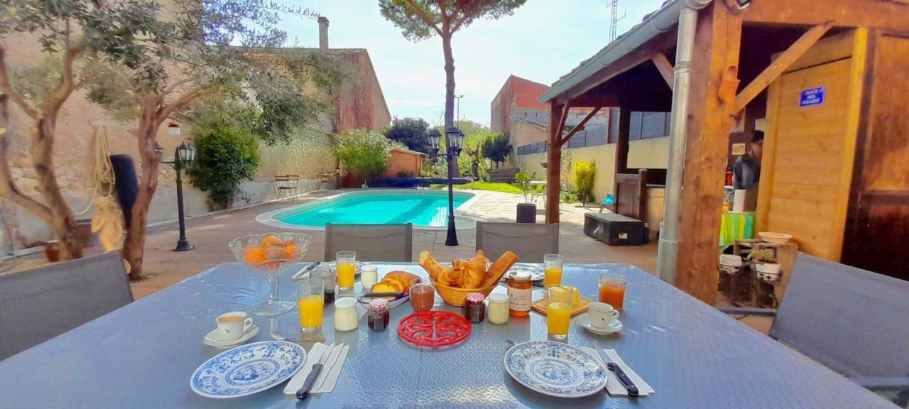 La Pause Sous Le Pin B&B Chambres D'Hotes Capestang Εξωτερικό φωτογραφία