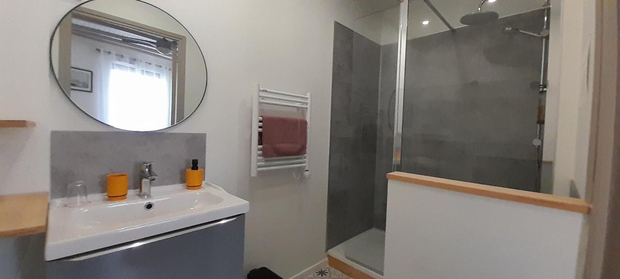 La Pause Sous Le Pin B&B Chambres D'Hotes Capestang Εξωτερικό φωτογραφία